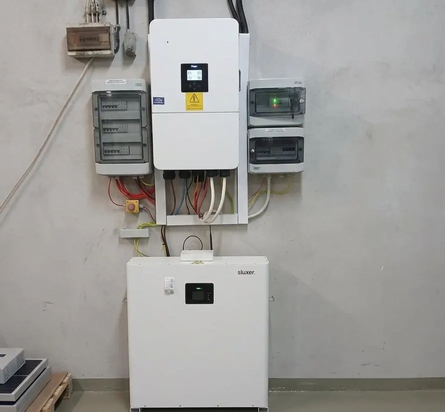 Instalacja PV 15 kWp + magazyn 30 kWh – Nasielsk